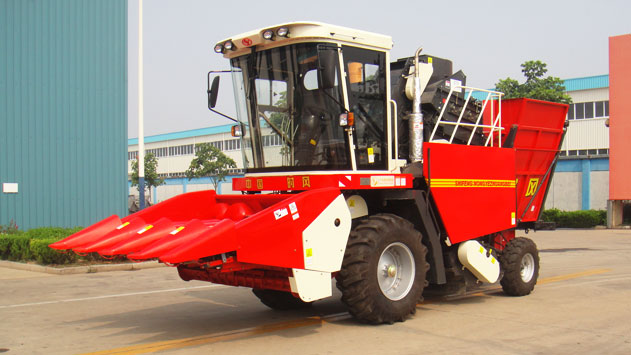 4YZP-4A型自走式玉米收獲機(jī)