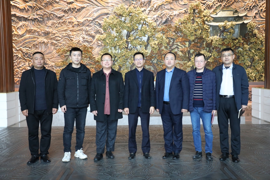 深化戰(zhàn)略合作 實(shí)現(xiàn)共贏發(fā)展